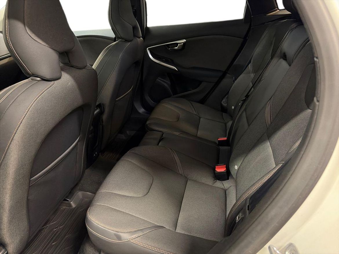 Volvo V40 2015 - miniatyr 9