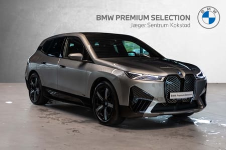 BMW iX xDrive40 Fully Charged Sportspakke Krok Pano A.Cruise
