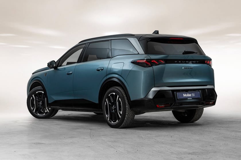 Bilde 2 av Peugeot E-5008 GT 210hk 2WD