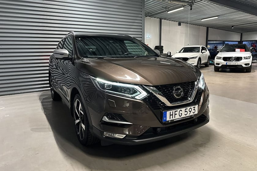 Bild 3 av Nissan Qashqai 1.2 DIG-T Tekna+ 360-kam Pano BOSE Skinn Drag