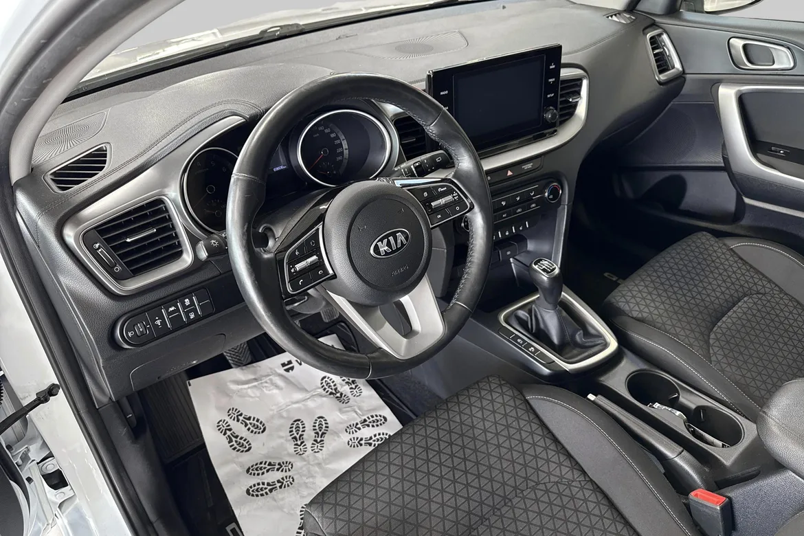 picture of a car