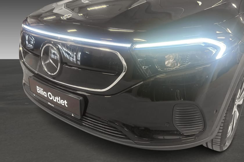 Bilde 2 av Mercedes-Benz EQA 300 4MATIC 4MATIC, Krok, Skinn, Ad. Cruise, R.kamera