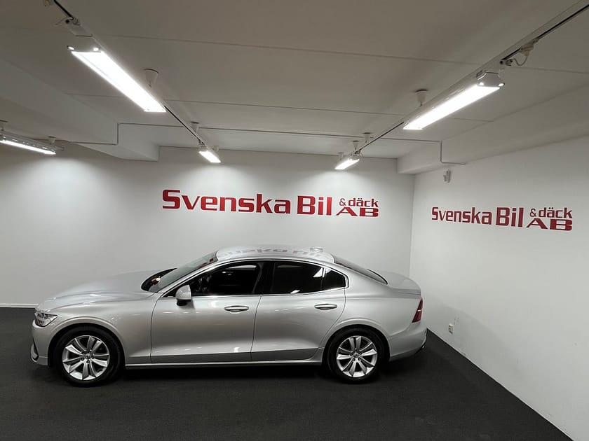 Bild 5 av Volvo S60 B4 Mildhybrid AUT Momentum Drag 2,99% ränta