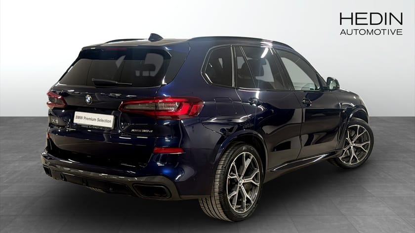 Bild 2 av BMW X5 xDrive30d M Sport / H&K / Laser licht / Pano / Komfortstol