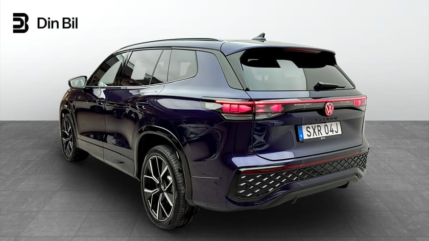 Bild 3 av Volkswagen Tayron eHybrid R-line Black e-Hybrid/Drag/Panorama