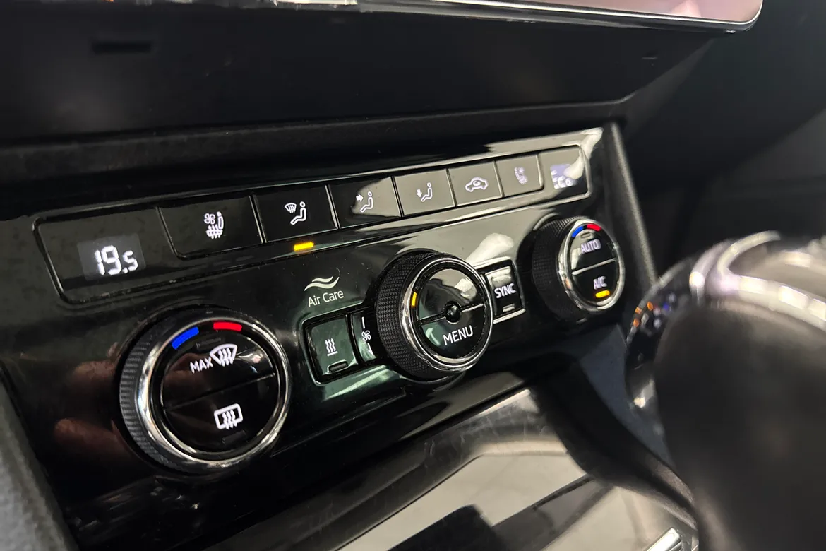 picture of a car