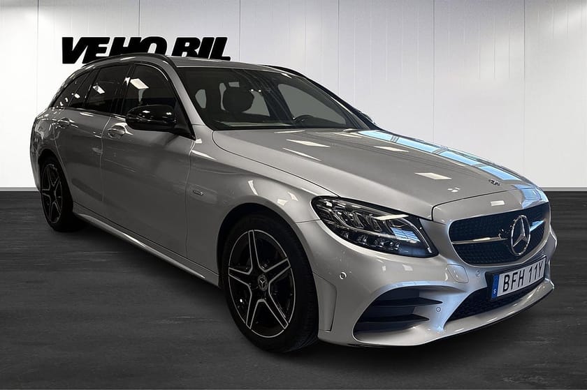 Bild 2 av Mercedes-Benz C 200 T d C200  AMG Line | Night Edition| Dragkrok |