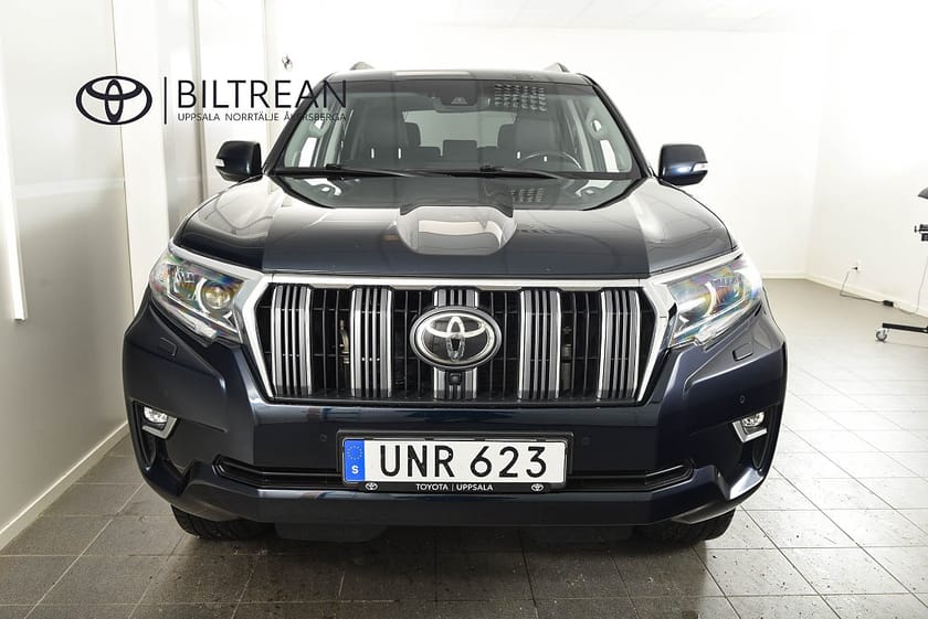 Bild 5 av Toyota Land Cruiser 150 2,8 4WD Invincible 7-sits Offroad Visibility Drag