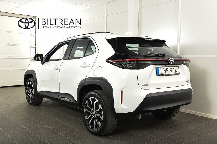 Bild 2 av Toyota Yaris Cross Hybrid AWD-i Elhybrid AWD Active Plus Bränslevärmare