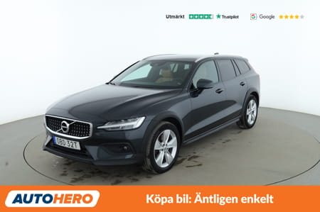 Volvo V60 Cross Country Advanced AWD / VOC, Värmare, Dragkrok, CarPlay