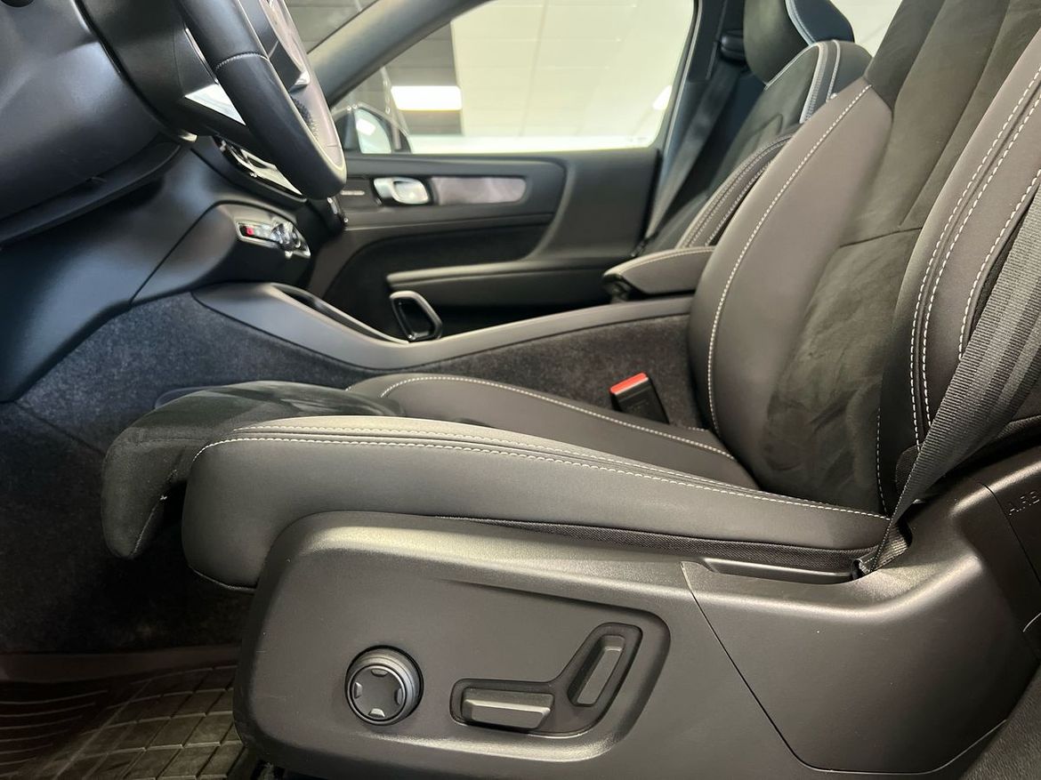 Volvo XC40 2024 - miniatyr 11