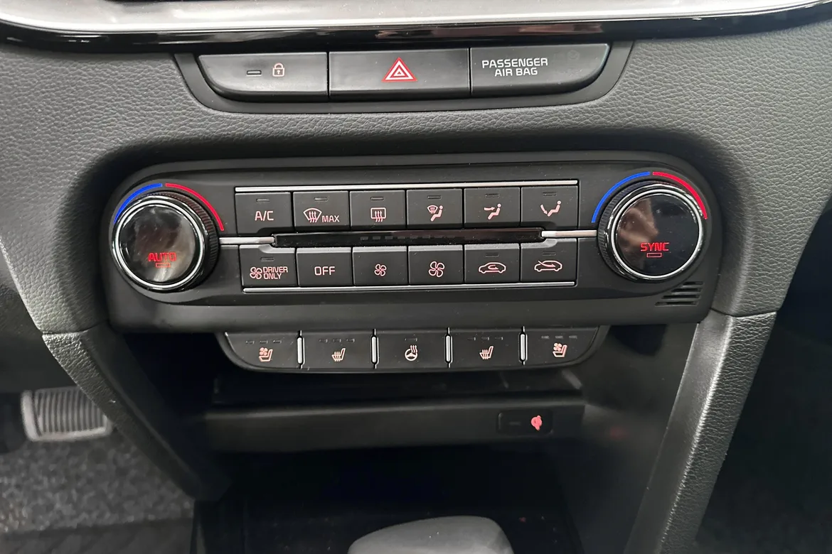 picture of a car