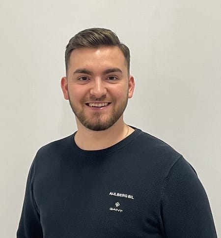 Albert Ajvazaj - Reservdelar