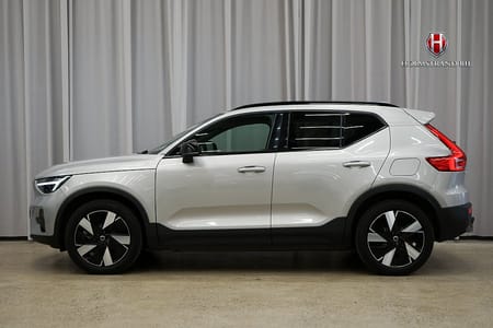 Volvo XC40 Recharge Twin Core Drag Värmepump Kamera BLIS MOMS