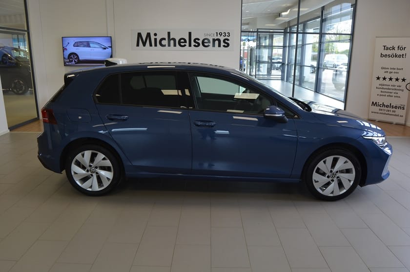 Bild 4 av Volkswagen Golf Life Edition 1.5 eTSI 150 DSG7
