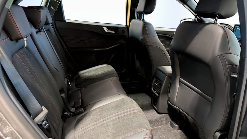 Bild 5 av Ford Kuga Plug-In Hybrid ST-Line X Black Edition Privatleasing fr 4995kr/mån