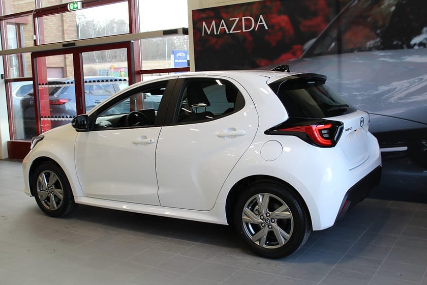 Bild 2 av Ford Focus Kombi Mazda 2 Hybrid 116 hk, Exclusive-line *Privat leasing 2995:-*