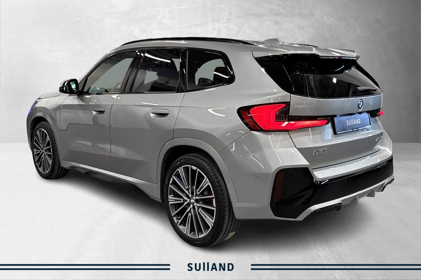Bilde 4 av BMW iX1 xDrive30 xDrive30, Supercharged, M-Sport Pro, El-krok, Soltak