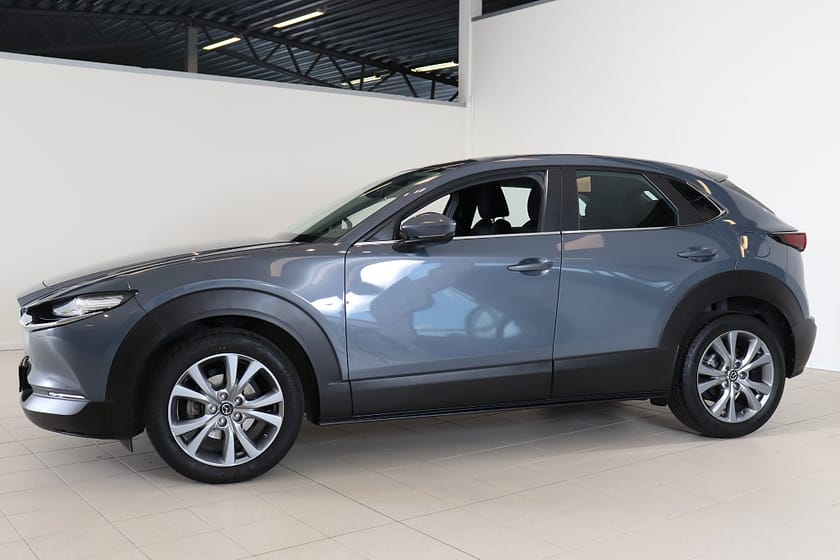 Bild 2 av Mazda CX-30 2.0 M Hybrid AUT Sky Navi B-Kamera HeadUp 7-ÅRS GARANTI