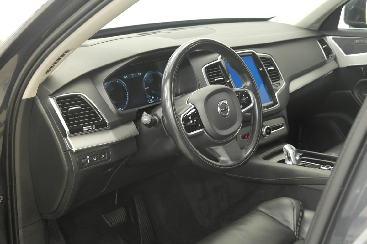 Volvo XC90 2017 - miniatyr 8