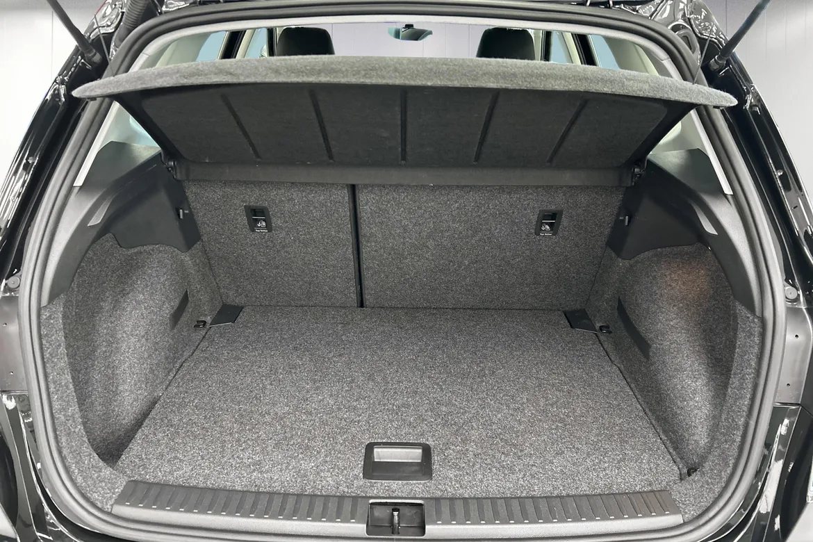 picture of a car