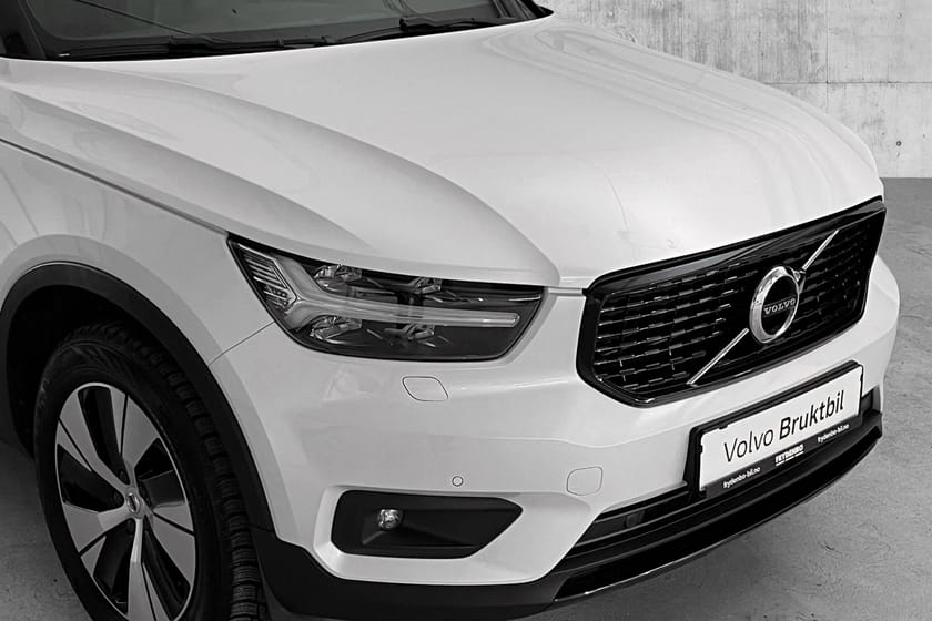Bilde 2 av Volvo XC40 T5 Twin R-Design PANO|H&K|19"|ACC|KEYLESS++