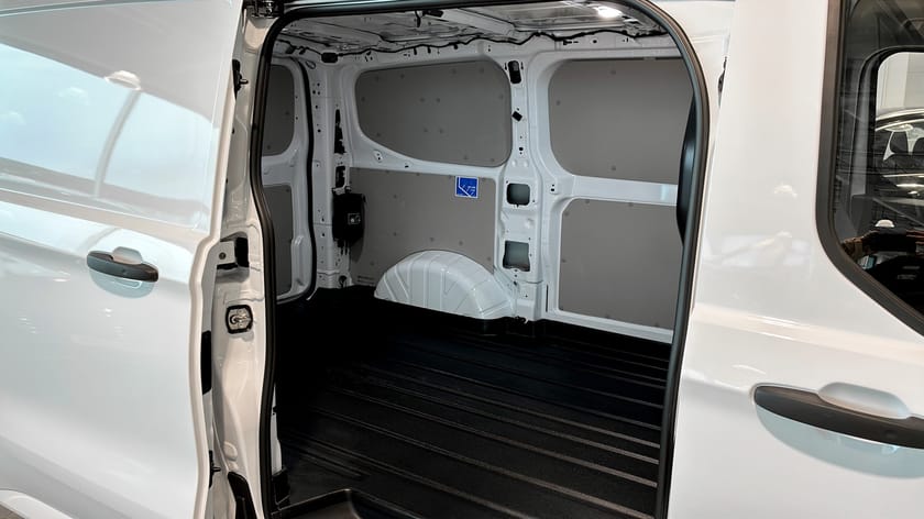 Bild 5 av Ford E-Transit Custom 320 Trend / Skåp / 82kWh 218Hk / 0% ränta