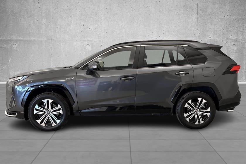 Bilde 2 av Toyota RAV4 Plug-in Hybrid Active Tech/KAMPANJE-RENTE 2,95% MED 20% EK/