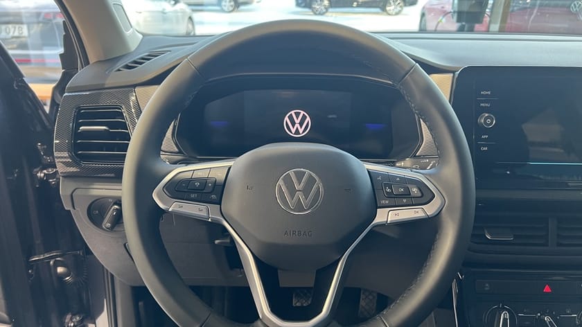 Bild 5 av Volkswagen T-Cross LIFE 1.0 TSI 115 HK DSG7