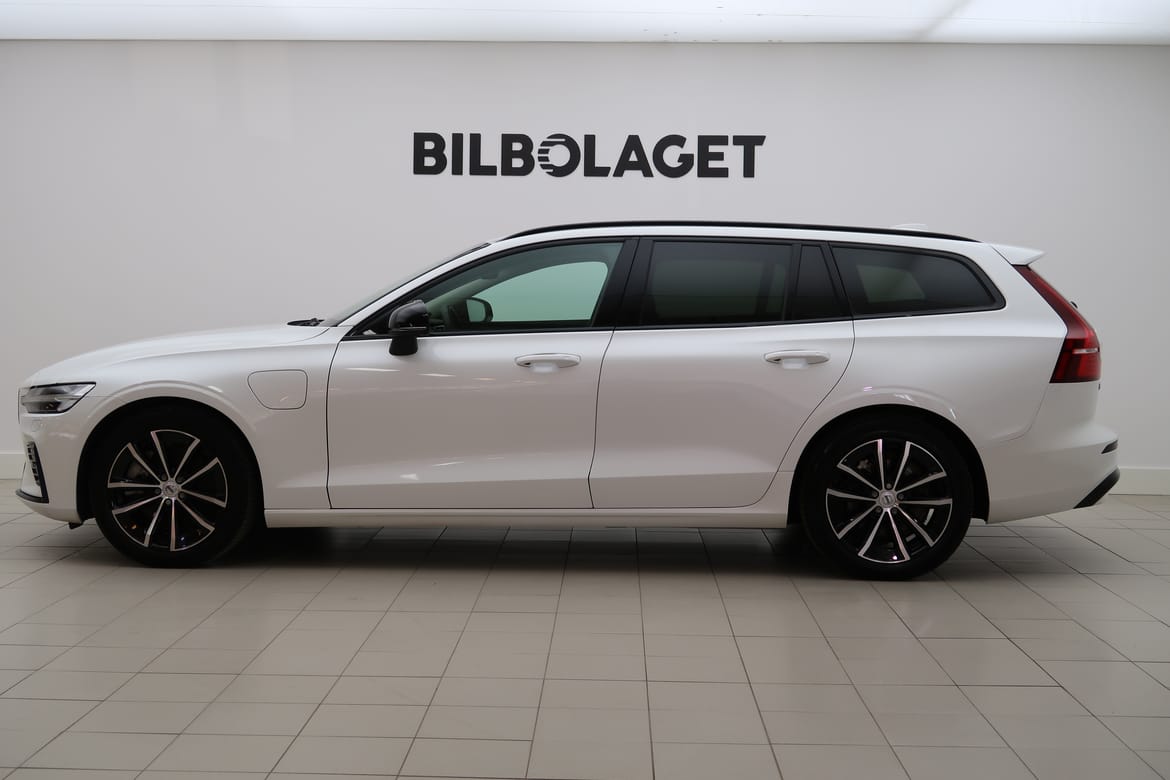 Volvo V60 2025 - miniatyr 2