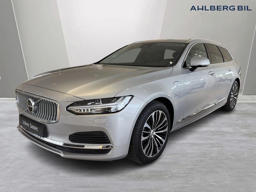 Bild 5 av Volvo V90 T6 Core Edition II, Dragkrok Halvautomatisk, Parkeringskamera Bak, Baklucka Elmanövrerad, Google Maps