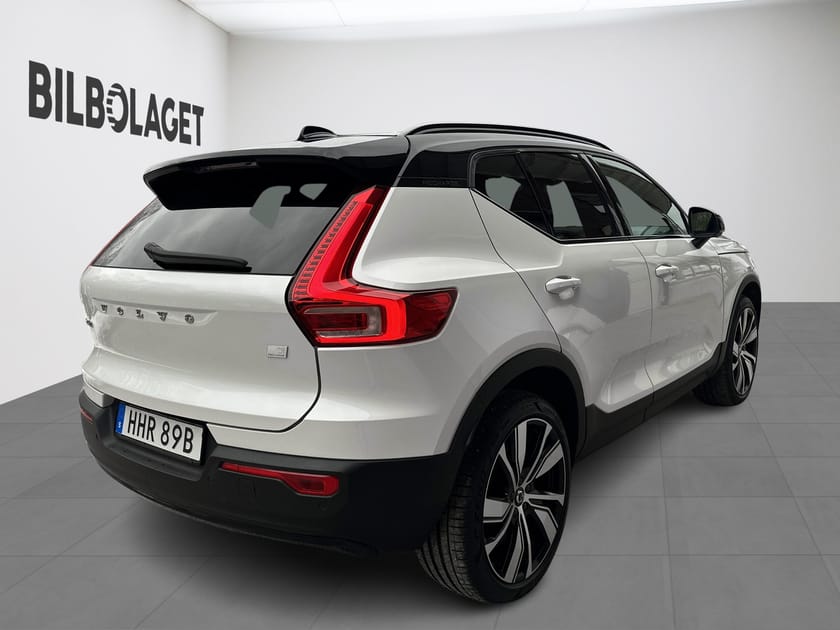Bild 4 av Volvo XC40 P8 AWD Recharge Pure Electric | Dragkrok | H&K | 20" | 360-kamera