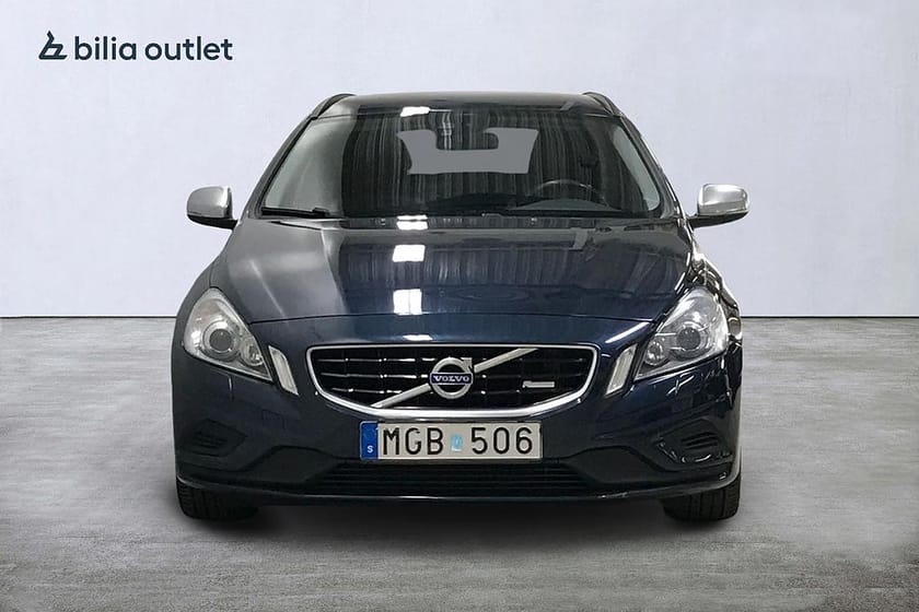 Bild 3 av Volvo V60 T4 aut R-Design 180hk P-värm PDC KamremBytt