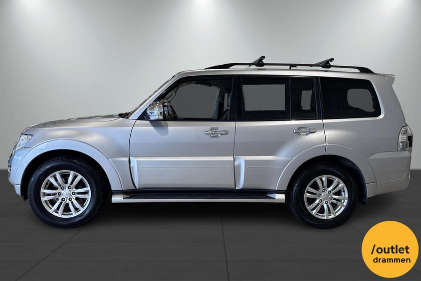 Bilde 2 av Mitsubishi Pajero 5-dørs 3.2 Di-D 4WD / Skinn /