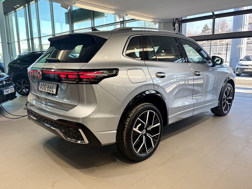 Bild 5 av Volkswagen Tiguan eHybrid R-Line-Edition SNABB LEV 4395kr/mån tom 24/5