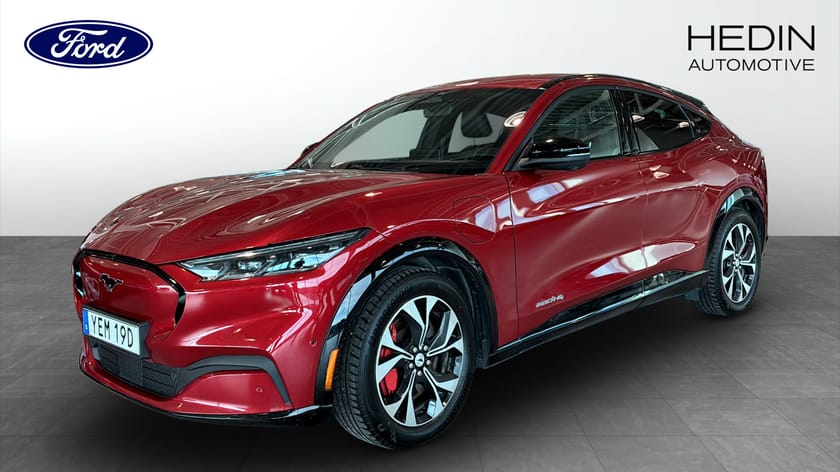 Bild 1 av Ford Mustang Mach-E Standard Range AWD SR 400KM / Teknikpaket / Årsskatt 360Kr