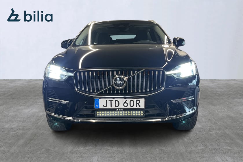 Bild 3 av Volvo XC60 Recharge T6 AWD Plus Bright, vhjul, drag, panorama