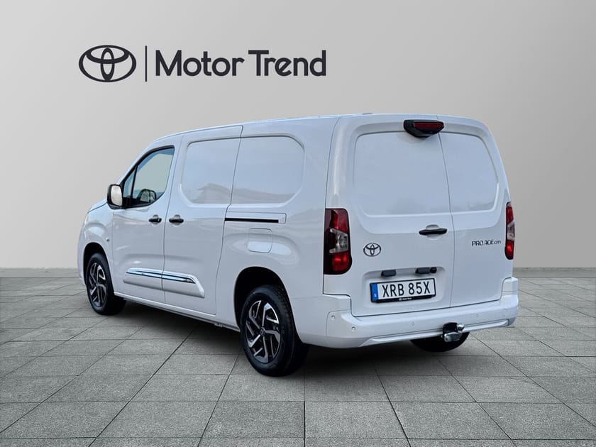 Bild 2 av Toyota ProAce City LONG 1,5D 130 HK AUTO PROFESSIONAL 2 D