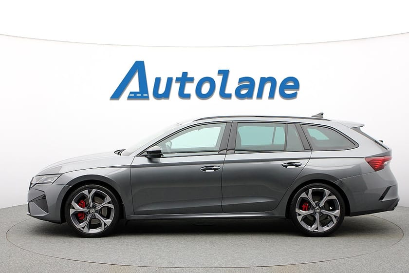 Bild 5 av Škoda Octavia Kombi RS Skoda RS, Adaptivt chassi, 360°, Dragkrok, Canton 265hk