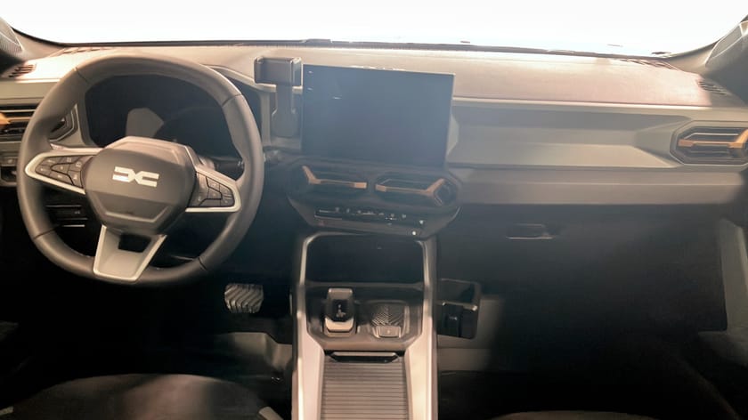 Bild 4 av Dacia Bigster Hybrid 155 EXTREME DEMO