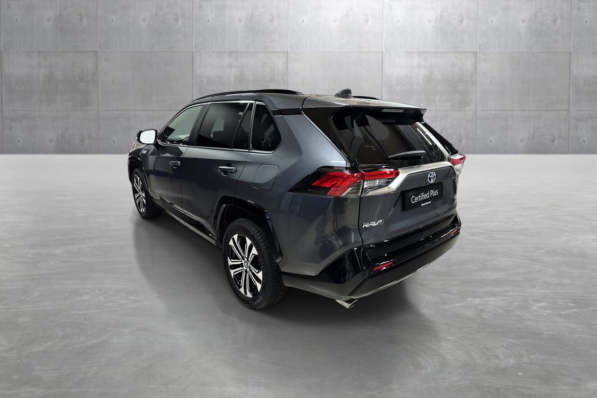 Toyota RAV4 Plug-in Hybrid E-CVT, 306hk, 2023