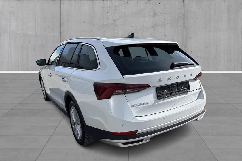 Bilde 2 av Škoda Octavia Scout Scout, 4x4, Diesel, 200 HK, hengerfeste