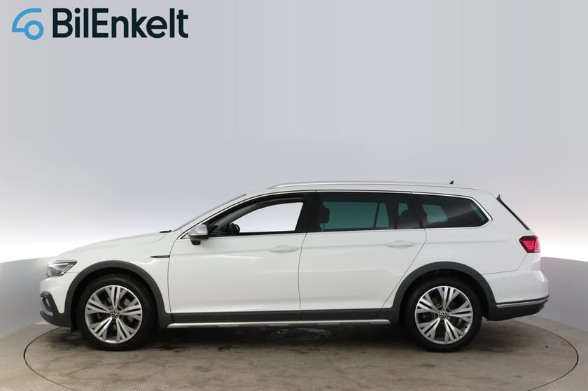 Bild 5 av Volkswagen Passat Alltrack 200 TDI DSG 4M Cockpit D-Värme