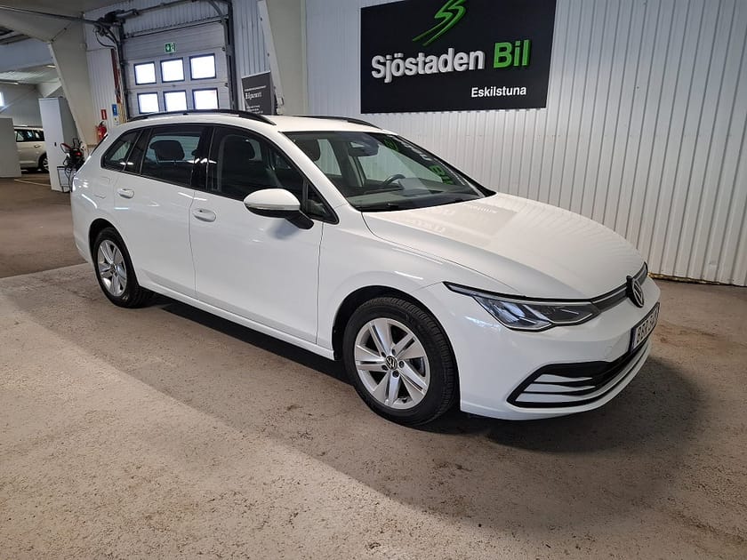 Bild 3 av Volkswagen Golf Sportscombi 1.5 eTSI Led Digital Cockpit Adaptiv Farth