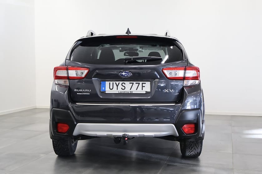Bild 4 av Subaru XV 2.0 4WD Summit V-Hjul Drag Taklucka 156hk