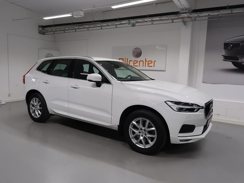 Bild 4 av Volvo XC60 T5 AWD V-Däck ingår Värmare-VoC-Keyless-Pilot-CarPlay-P