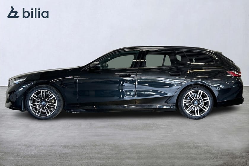 Bild 4 av BMW 530e xDrive Touring xDrive/M Sport/Drag/Skinklädsel