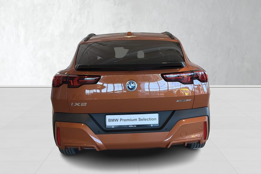 Bilde 5 av BMW iX2 xDrive30 Krok Headup 360kamera Comfacc
