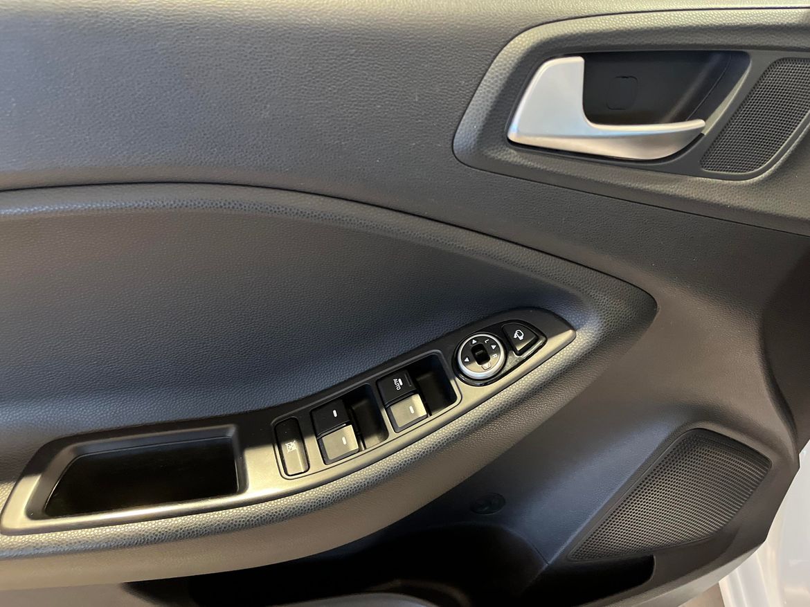 Hyundai i20 2016 - miniatyr 11