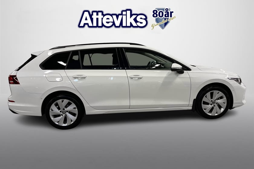Bild 2 av Volkswagen Golf Sportscombi LIFE 1.5 e-Tsi Automat